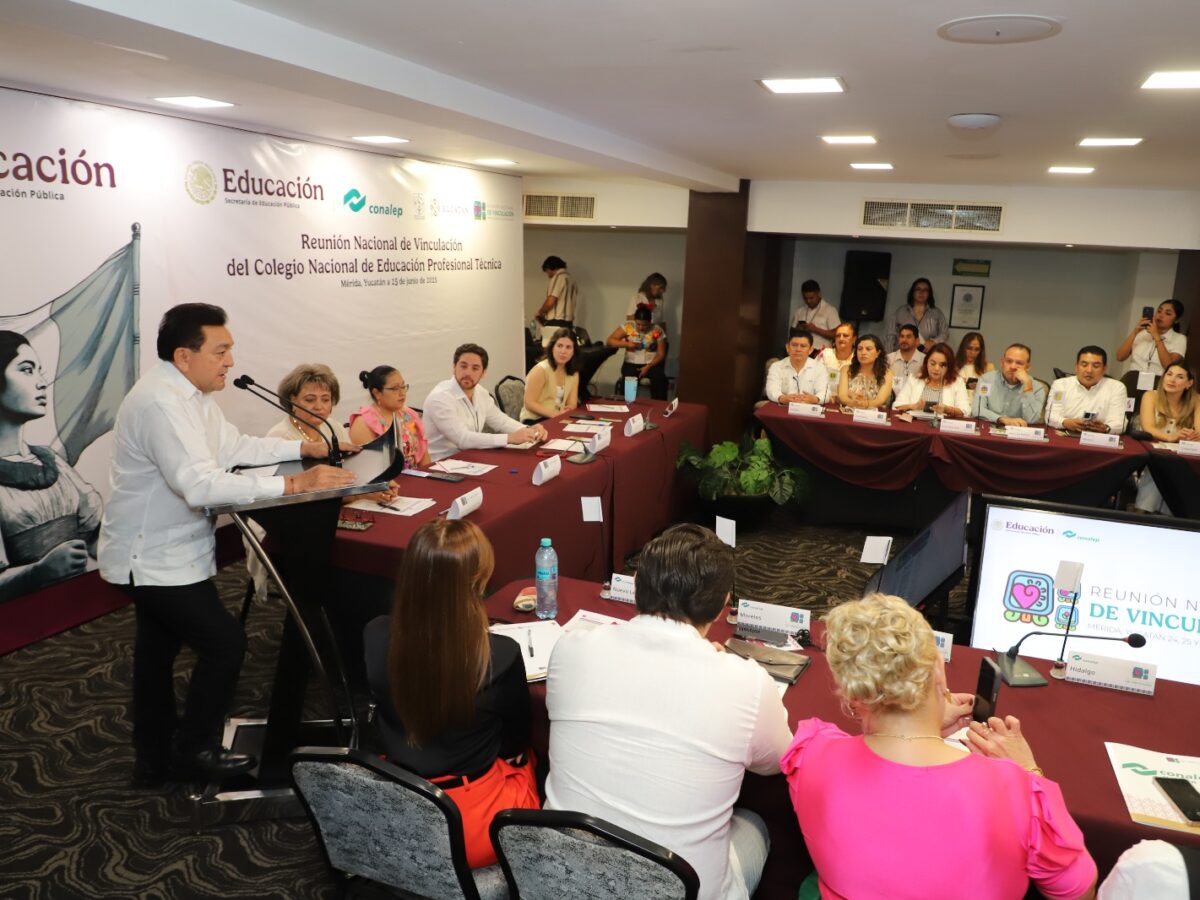 Conalep Yucatán inaugura laboratorio de climatización con apoyo de empresas. Impulsan formación de alumnos en refrigeración.