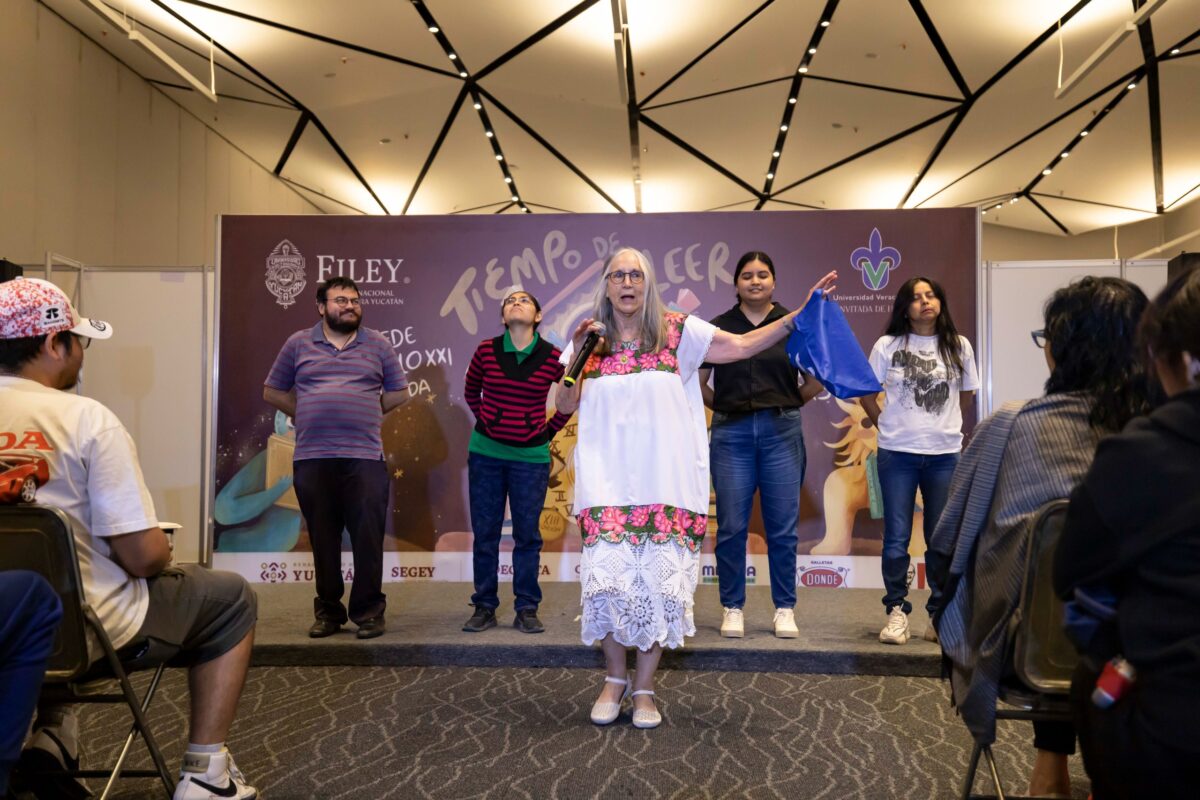 Julieta Fierro ofrecerá conferencia en Mérida para divulgar la ciencia de forma accesible y humana, evento gratuito el 1 de julio.