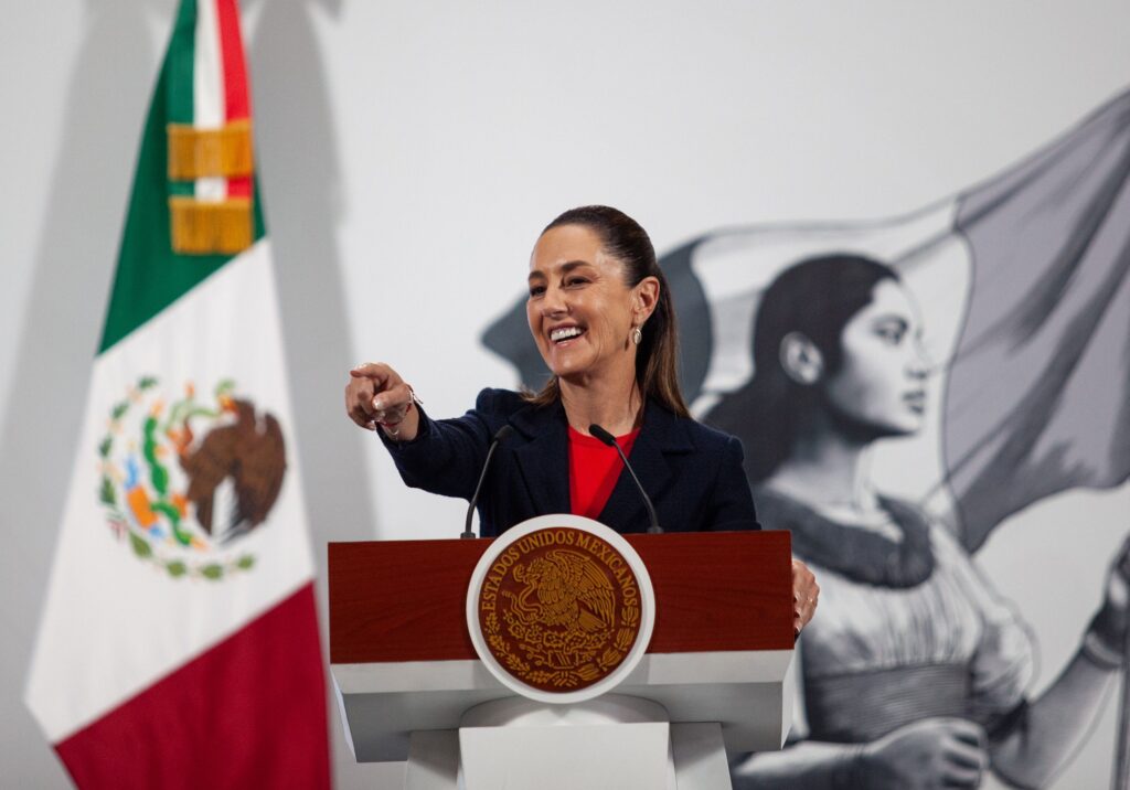 Claudia Sheinbaum condenó actos xenofóbicos durante protesta contra la gentrificación en CDMX y reiteró su rechazo al racismo y la discriminación.