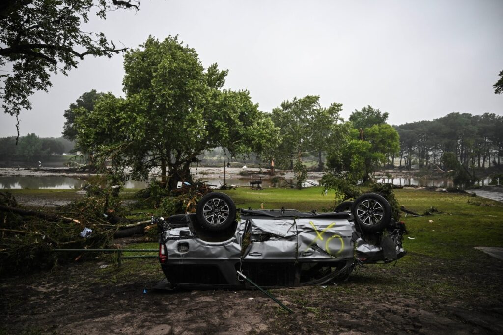 Texas sufre devastadoras inundaciones con saldo de 59 muertos