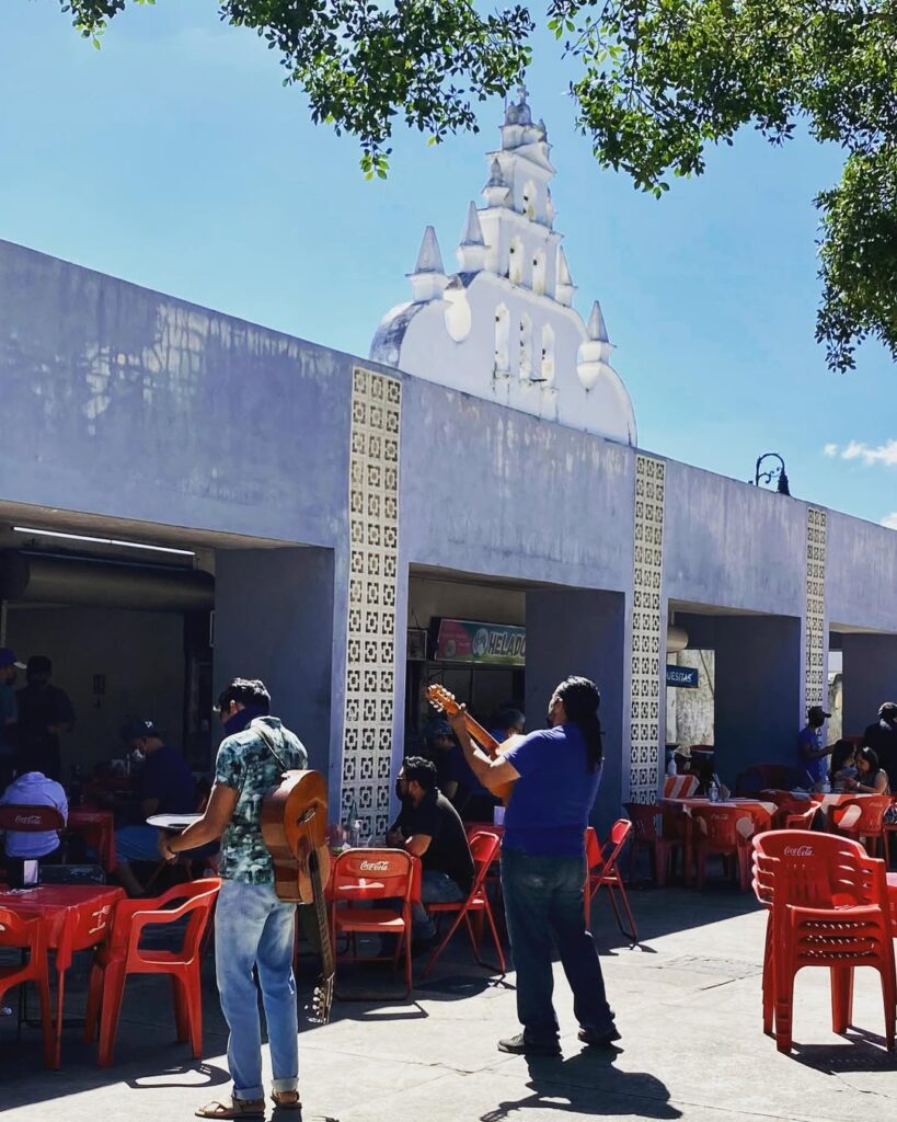 Los mejores mercados para comer en el centro de Mérida