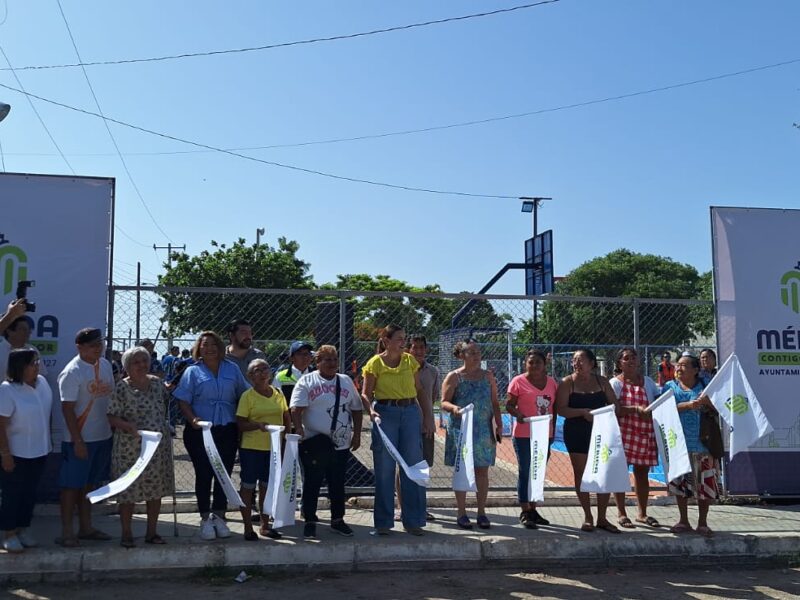 Inicia megaoperativo de limpieza en la colonia Porvenir con cambio de luminarias LED, mantenimiento y limpieza general para mayor seguridad.