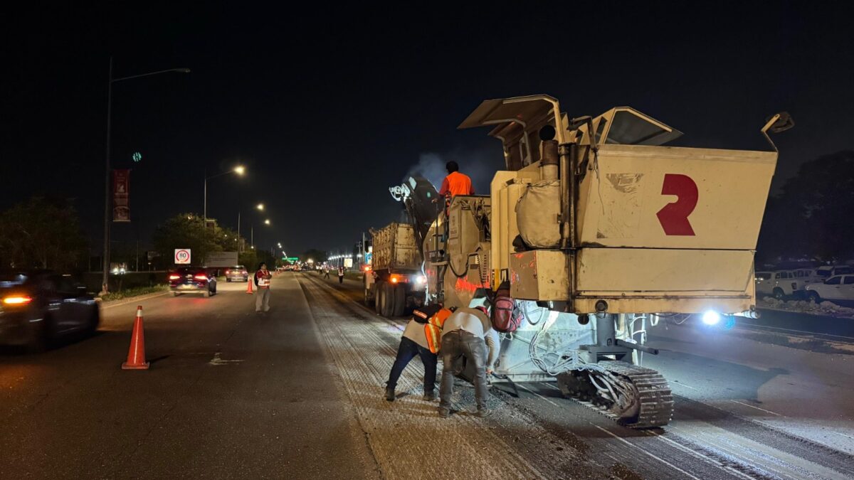 La SIB supervisa trabajos en 6.58 km del Periférico de Mérida para mejorar la seguridad de esta vía usada por más de 757 mil personas al día.