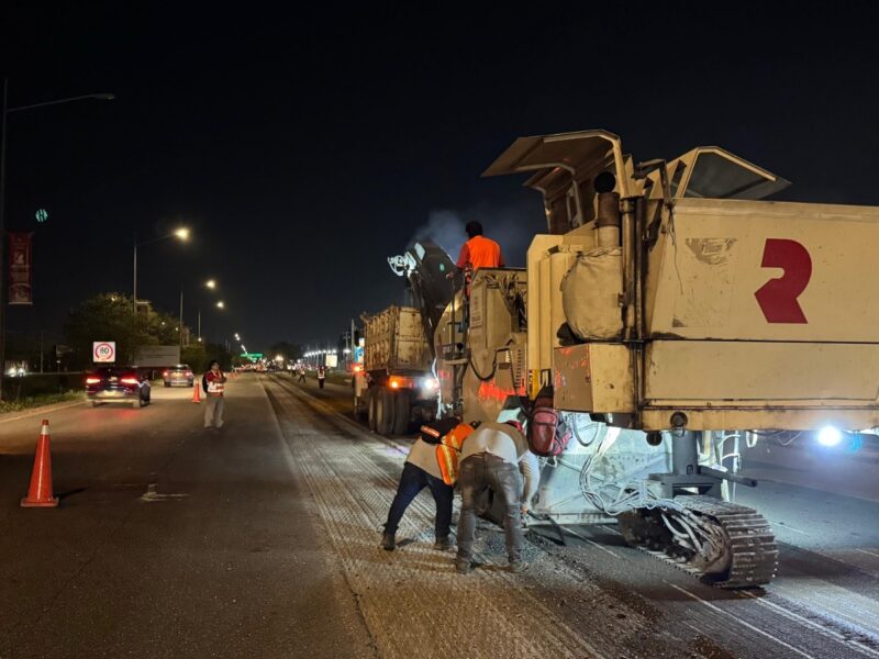 La SIB supervisa trabajos en 6.58 km del Periférico de Mérida para mejorar la seguridad de esta vía usada por más de 757 mil personas al día.