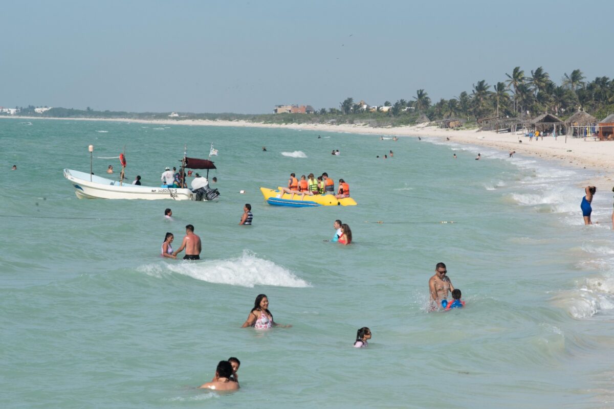 Sisal cumple cinco años como Pueblo Mágico y fortalece su turismo con capacitación y un nuevo Comité Ciudadano impulsado por Sefotur.