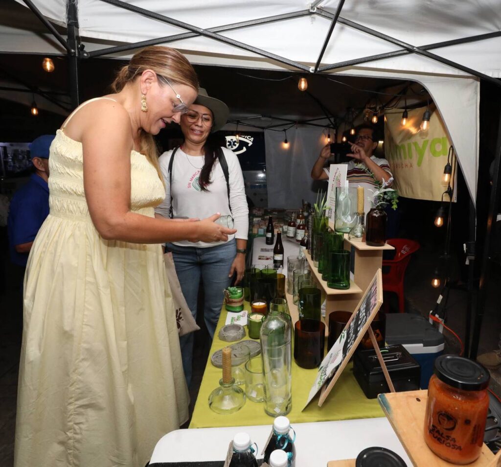 Inauguran la Feria del Chile Habanero en Mérida