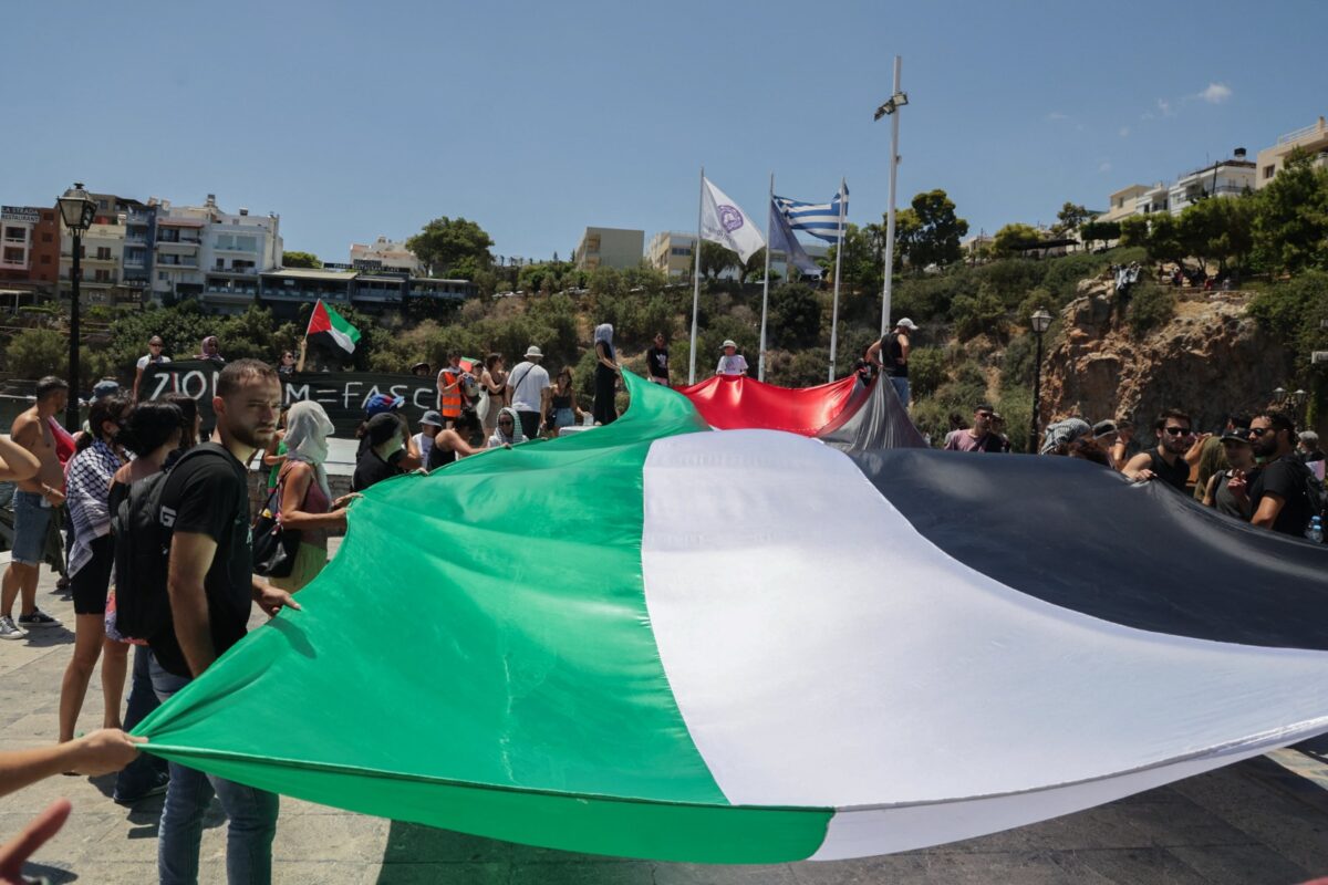 Diecisiete países piden el desarme de Hamás y Estado palestino como vía para una paz duradera entre Israel y Palestina.