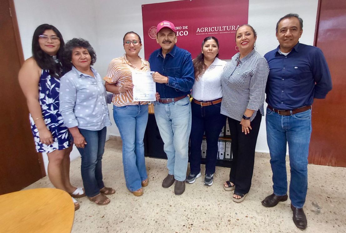 Registran la primera agrupación de mujeres productoras ganaderas en Yucatán, marcando un hito nacional en el sector agropecuario.