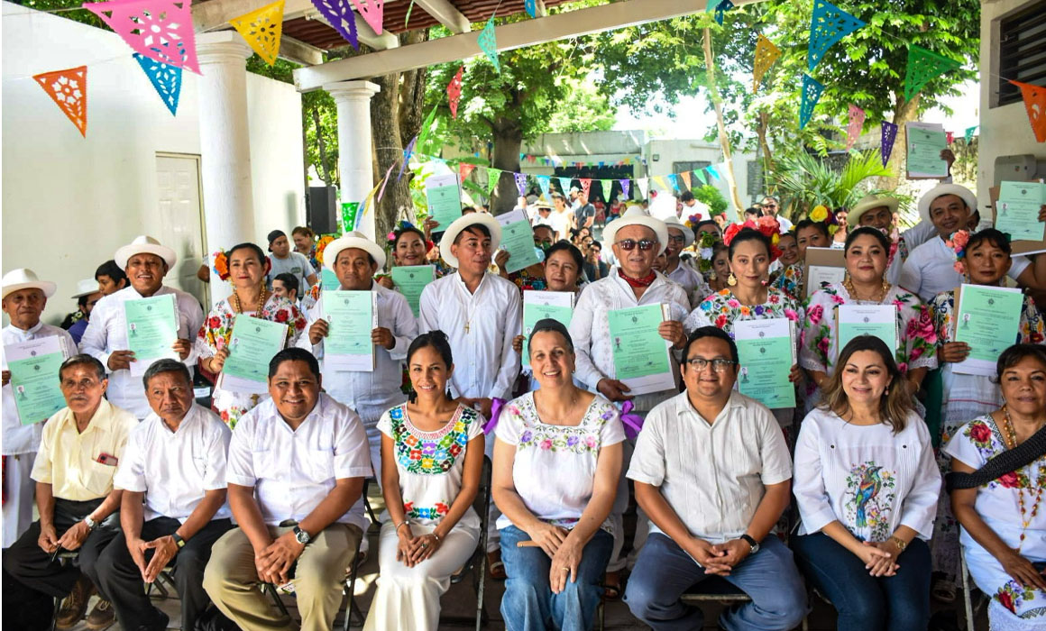 Mérida certifica a 24 nuevos intérpretes en lengua maya, fortaleciendo la identidad cultural y el legado ancestral del pueblo yucateco.