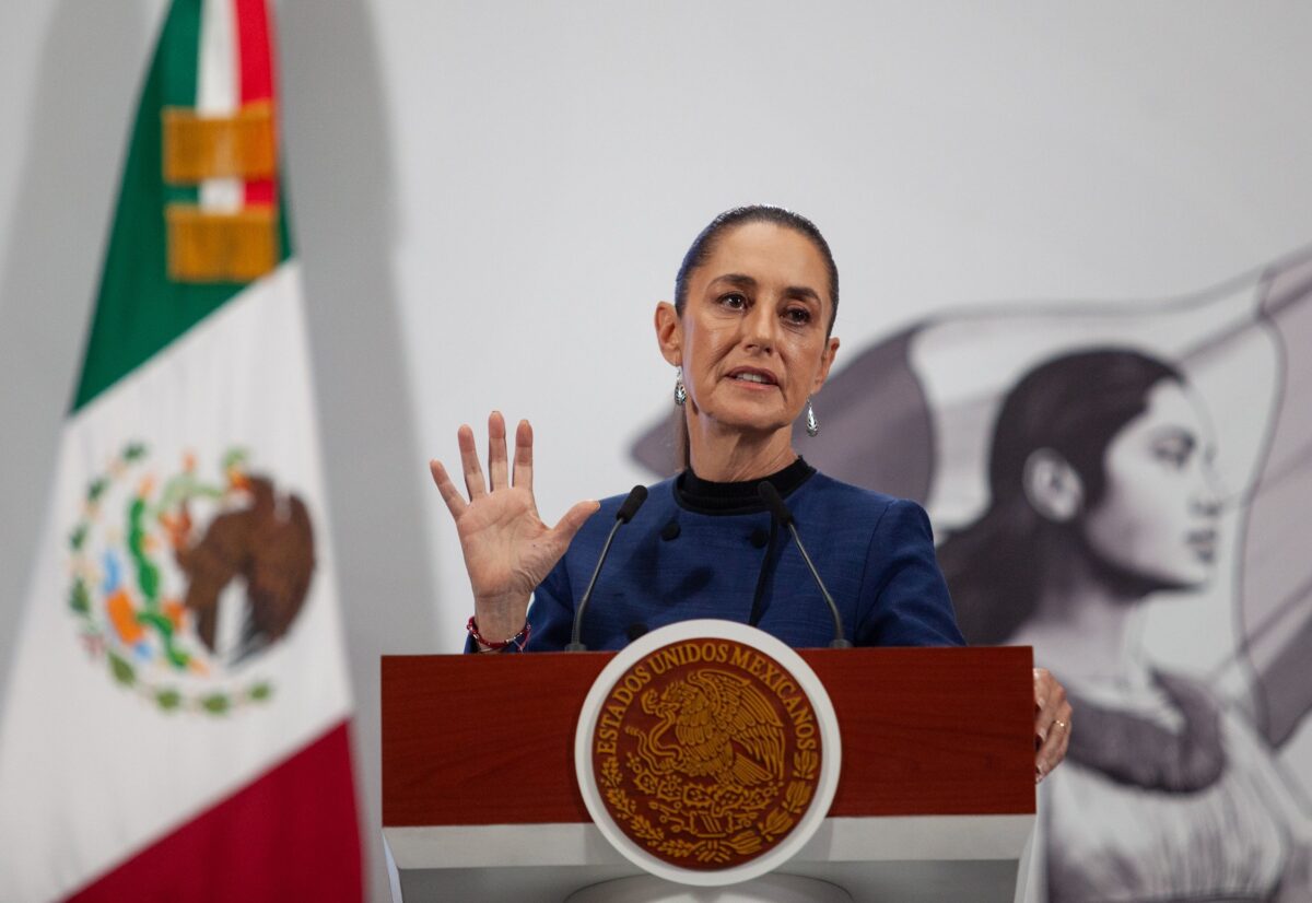 Sheinbaum presume reducción de pobreza en México a 29.6%, con 13.4 millones de personas menos en pobreza desde 2018.