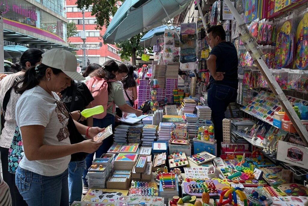 Regreso a clases 2025: esta es la lista de útiles escolares