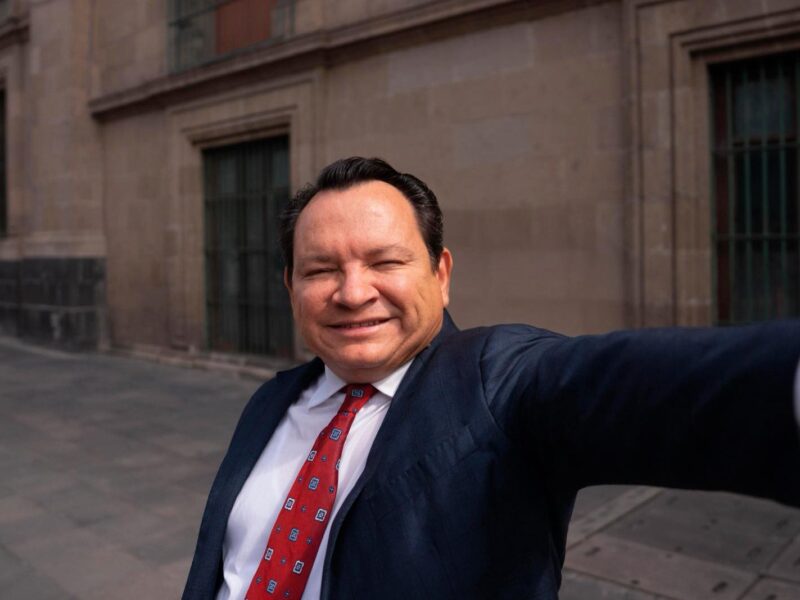 Gobernador Díaz Mena avanza en proyectos clave con gobierno federal para cuidar recursos y llevar bienestar a Yucatán.