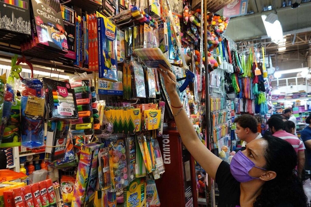 Regreso a clases 2025: esta es la lista de útiles escolares