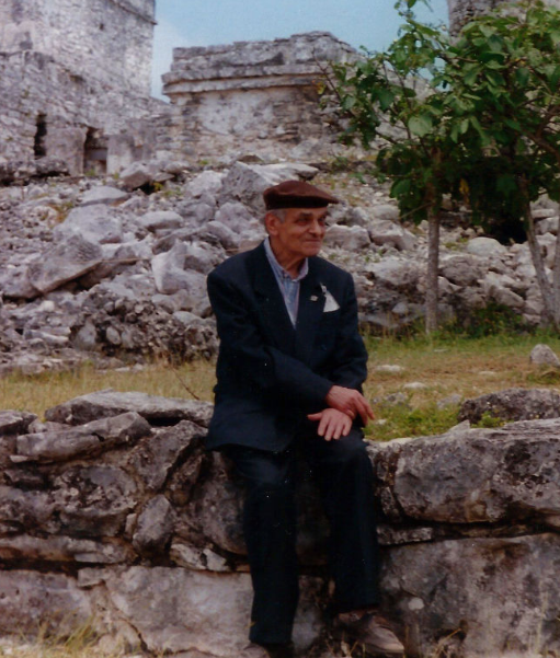 Yucatán y Rusia honran a Yuri Knórosov, padre de la epigrafía maya, con exposición en Izamal abierta hasta el 29 de agosto.