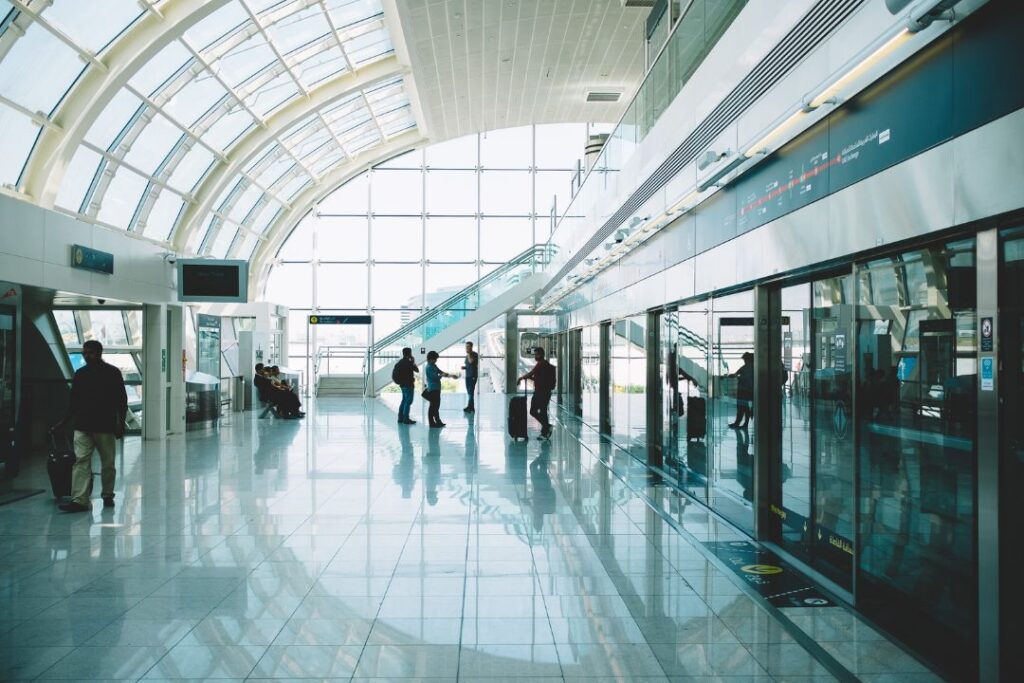 Aeropuertos de EU prueban tecnología biométrica para el Mundial 2026