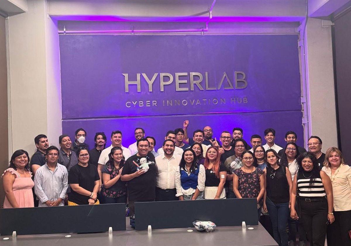 UPY conecta estudiantes con industria 4.0 en Yucatán para impulsar innovación y talento local.