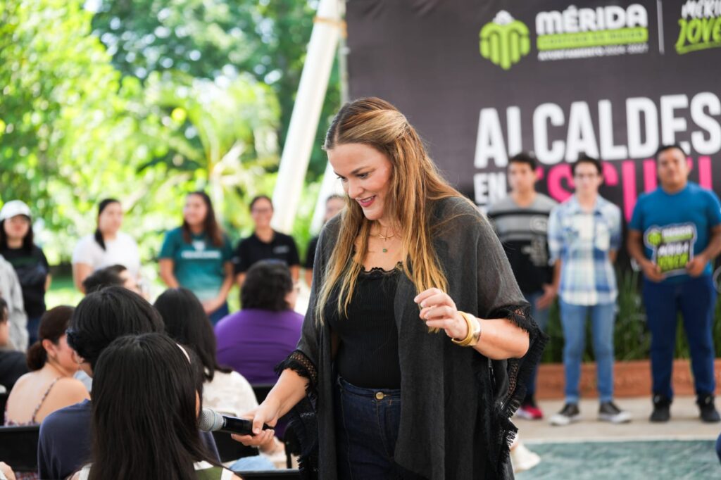 Alcaldesa en tu Escuela: Jóvenes participan en actividades de bienestar y comunidad