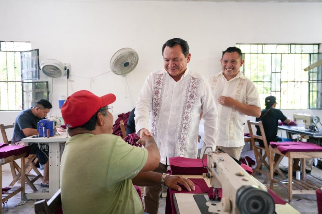 "Bienestar en tu Escuela" impulsa la economía local en Yucatán