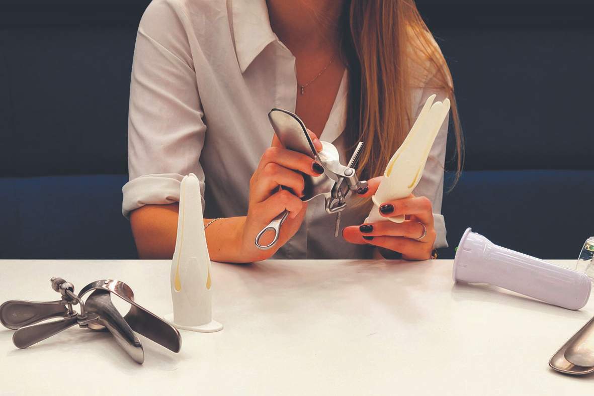 Investigadoras buscan reemplazar el espéculo vaginal tradicional por un diseño ergonómico y menos invasivo que respete a las mujeres.