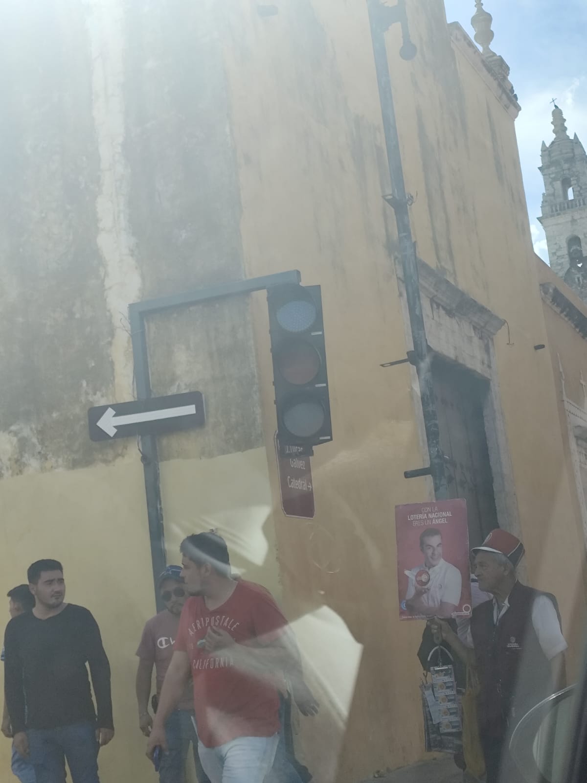 Apagón en Yucatán deja a millones sin luz