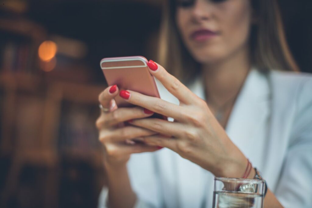 Arranca piloto: CURP obligatoria para activar un celular en México