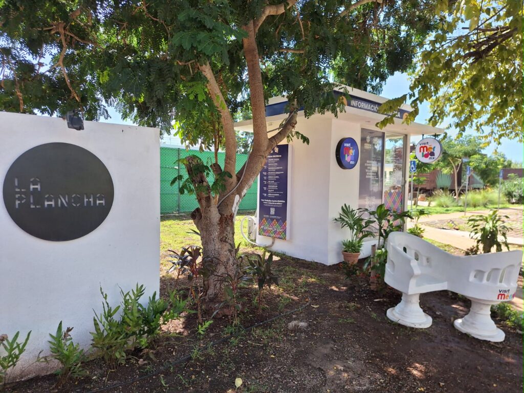 Mérida inaugura módulo de información turística en La Plancha