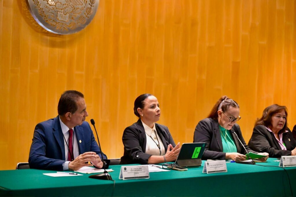 Plantean reformas a la Ley General de Pesca en foro nacional