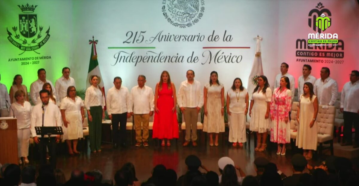 Mérida conmemora 215 años de la Independencia con Sesión Solemne (Video)