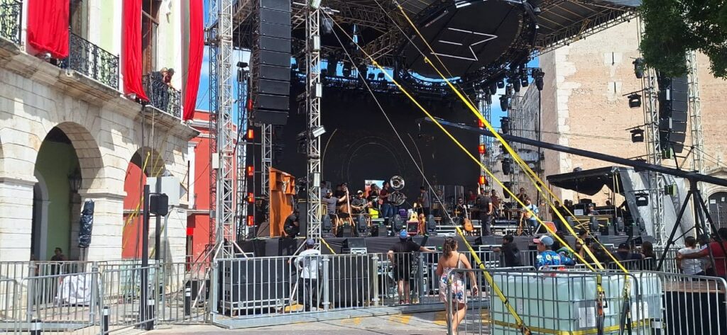 Yucatán se prepara para el Grito de Independencia con operativo de seguridad y música de Edén Muñoz.