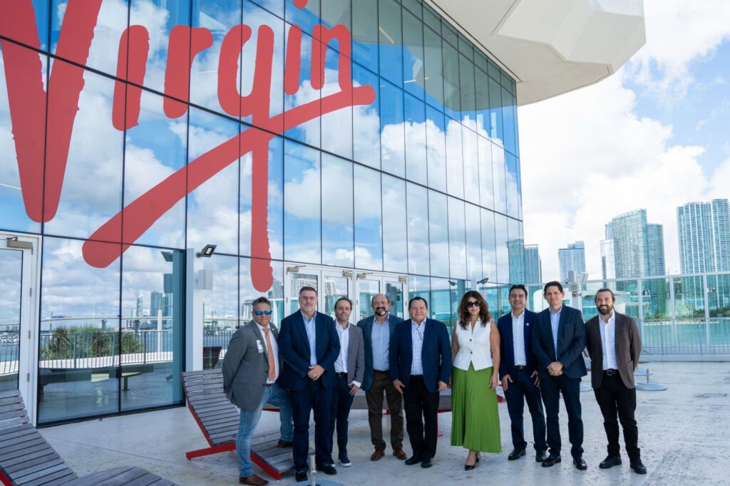 Díaz Mena visita el Puerto de Miami para fortalecer el desarrollo portuario de Yucatán