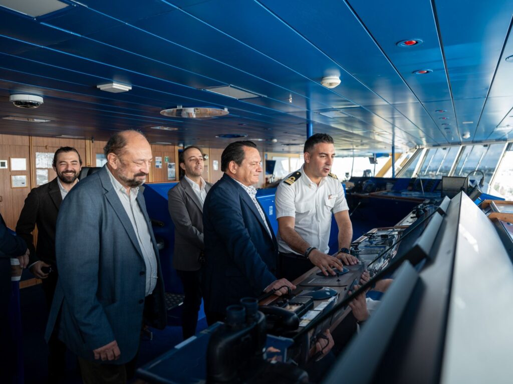 Díaz Mena visita el Puerto de Miami para fortalecer el desarrollo portuario de Yucatán