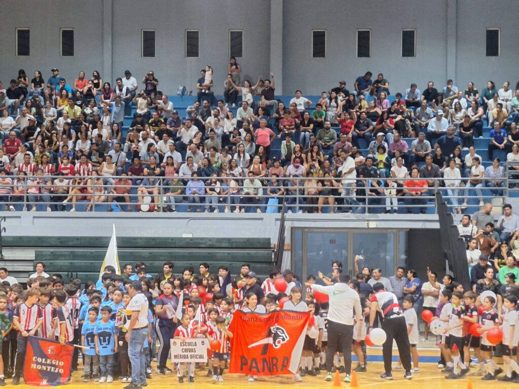 Da inicio la liga Infantil y Juvenil de Fútbol en Mérida