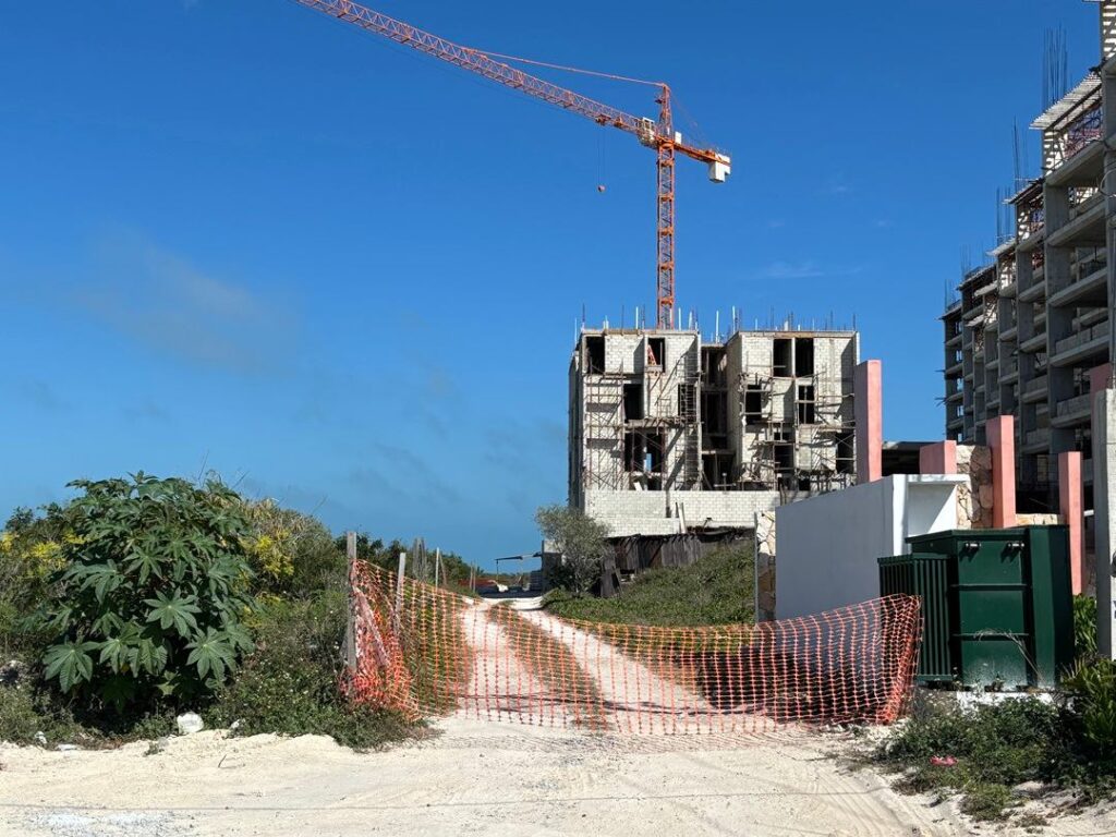 Podrán en orden urbanización de zona costera del estado