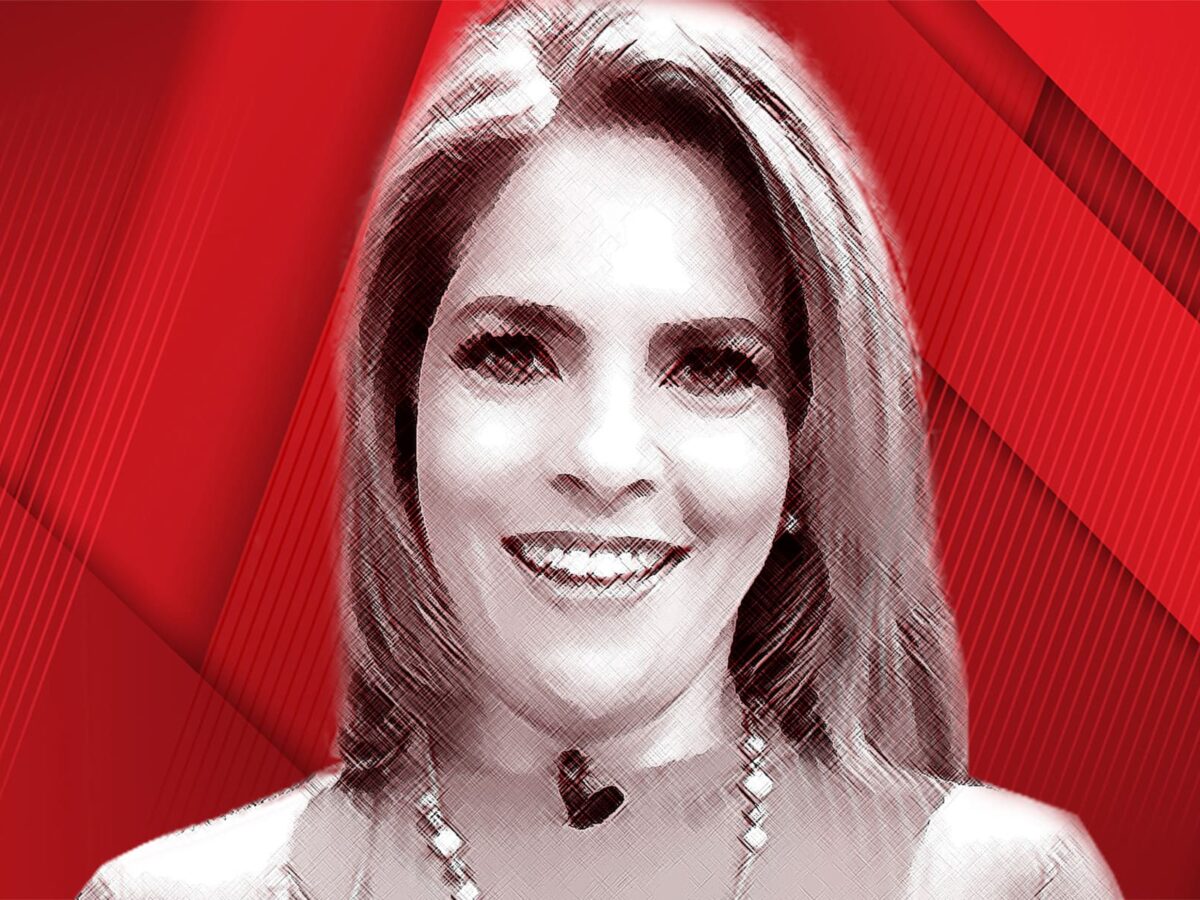 Fátima Bosch bajo fuego cruzado