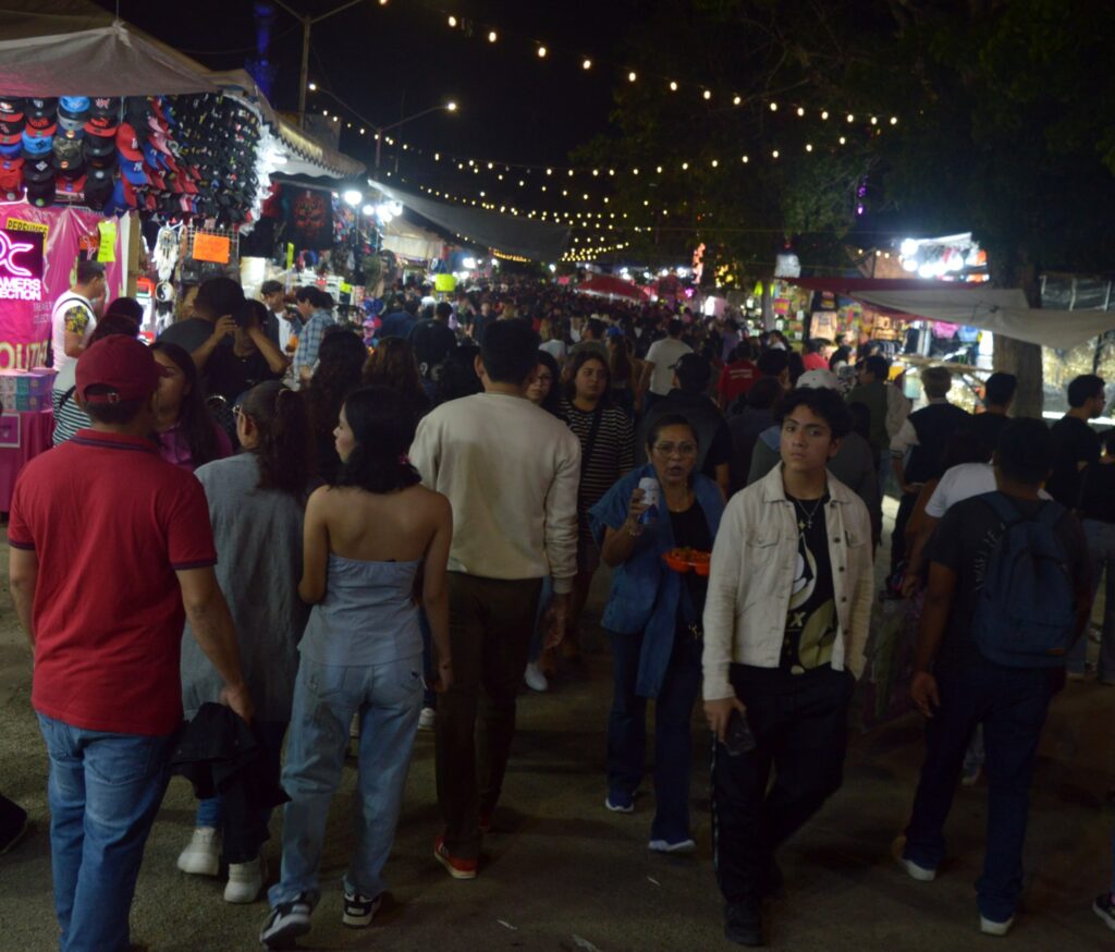 Feria Xmatkuil 2025 rompe récord de afluencia en su segundo domingo