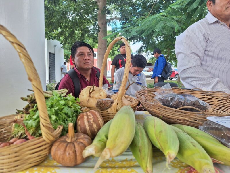 Promueven venta directa de productos agrícolas en Parque La Plancha