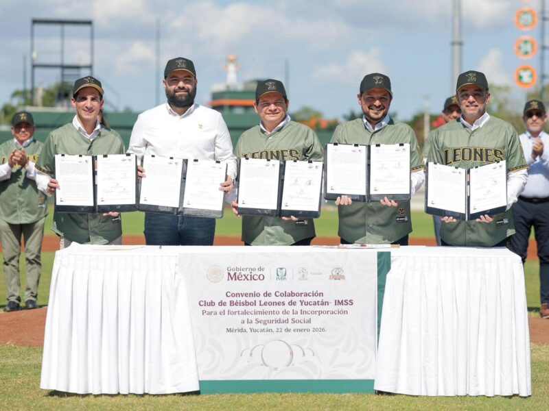 IMSS y Leones de Yucatán firman convenio de seguridad social