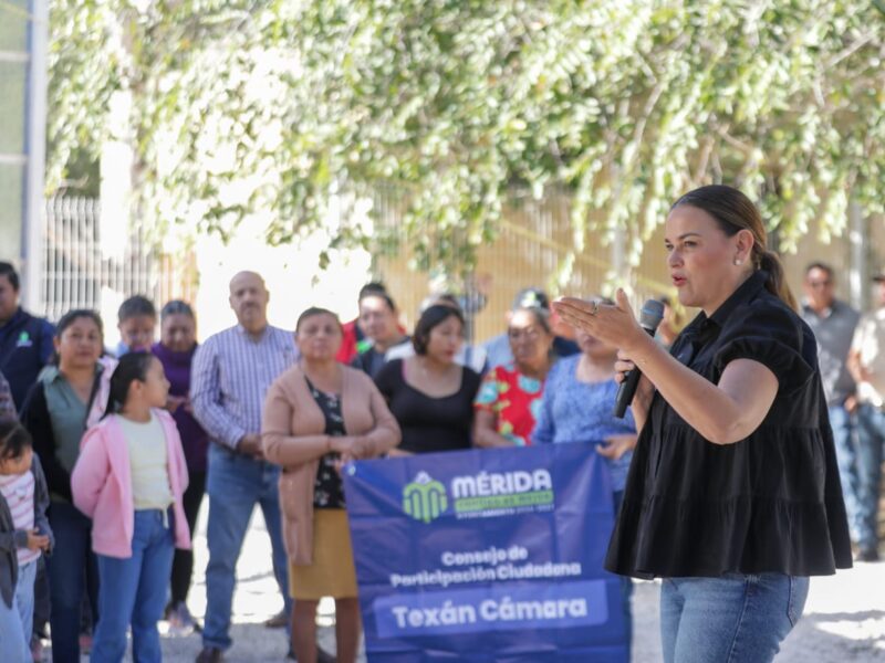 Ayuntamiento de Mérida entrega obras de agua y vialidades en comisarías