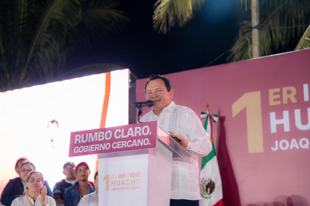 Díaz Mena presenta Primer Informe regional en Kanasín