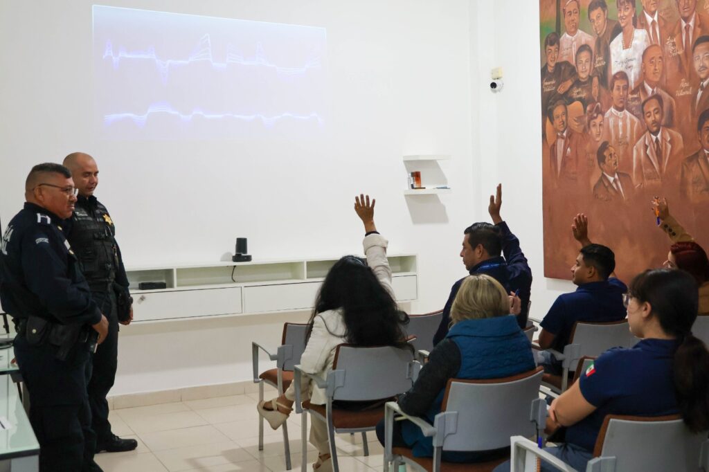 Policía Municipal de Mérida fortalece la seguridad empresarial ante ciberdelitos