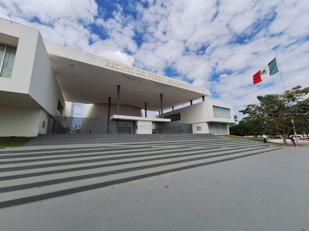 Inicia comparecencia de funcionarios por la glosa del Primer Informe