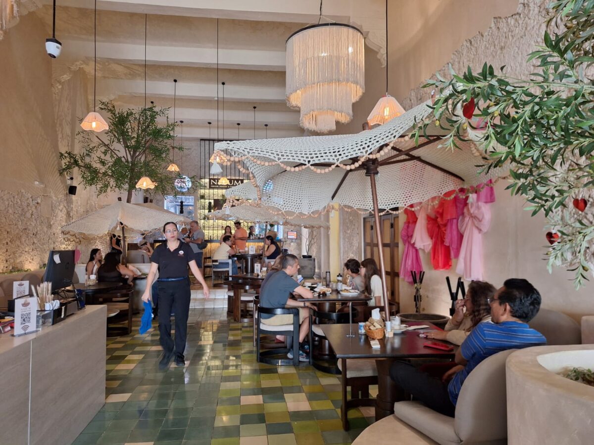 El Centro Histórico de Mérida registra alta afluencia por el 14 de febrero