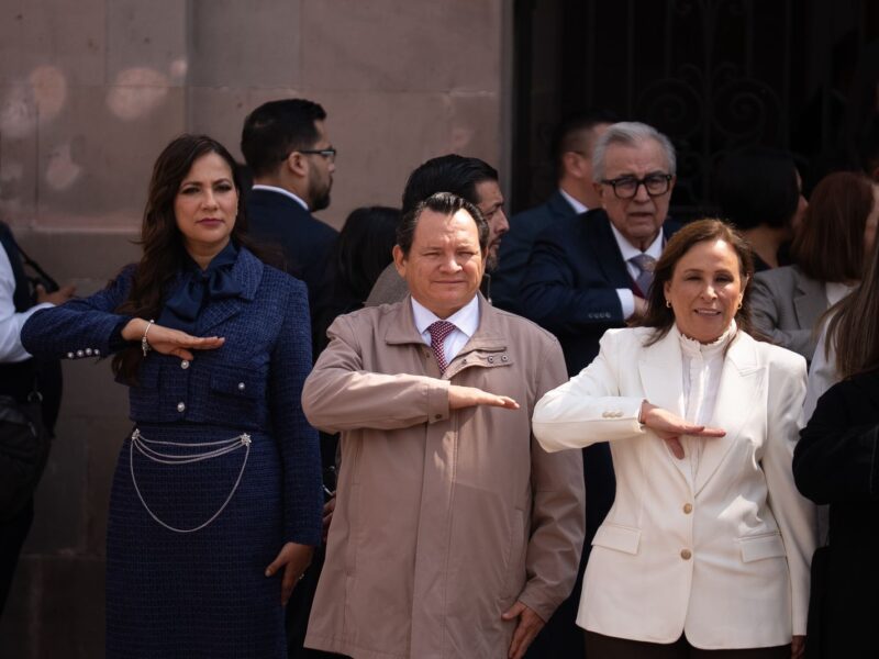 Joaquín Díaz Mena en la ceremonia del 109 aniversario de la Constitución de 1917.