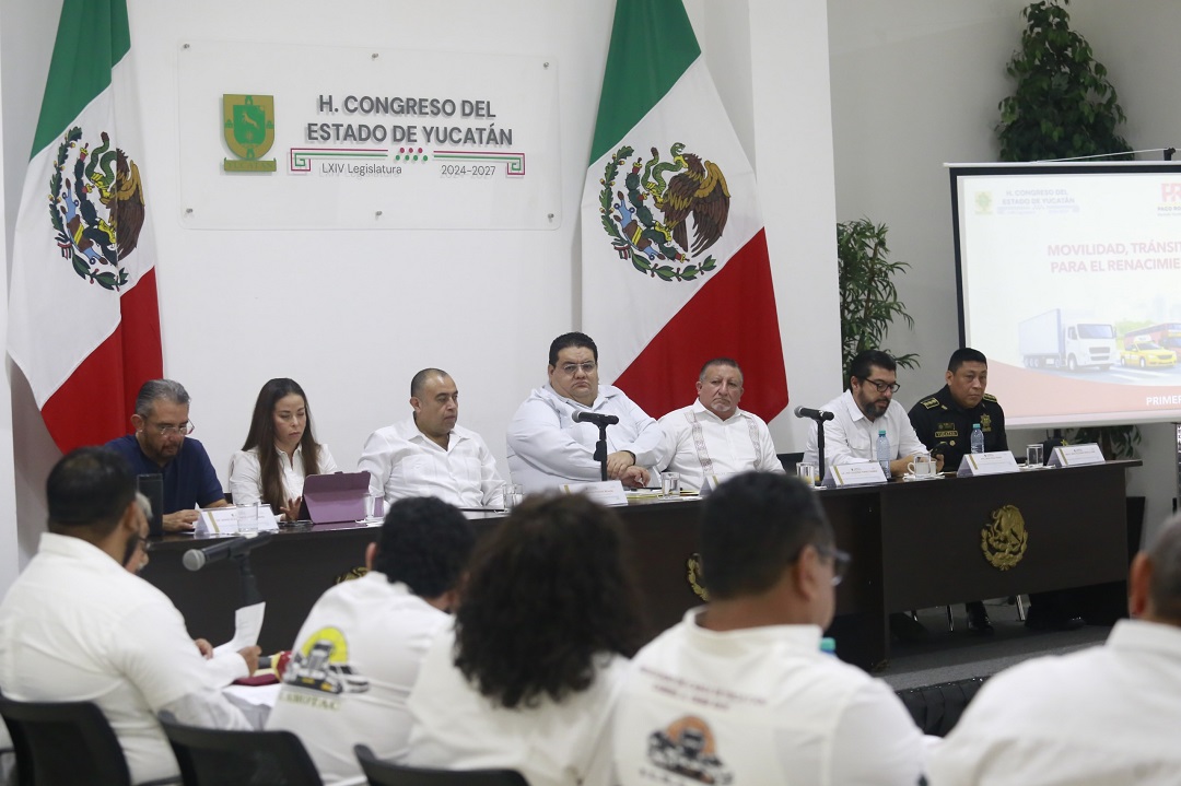 Realizan Foro de Movilidad y Transporte en el Congreso del Estado