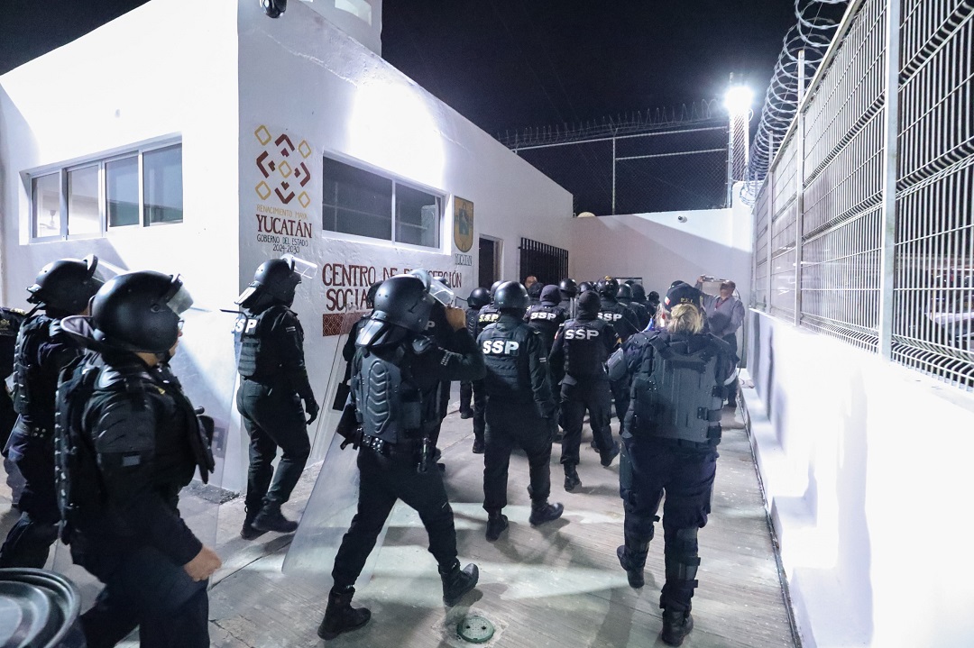 Operativo preventivo en el penal de Ebtún moviliza a 494 elementos