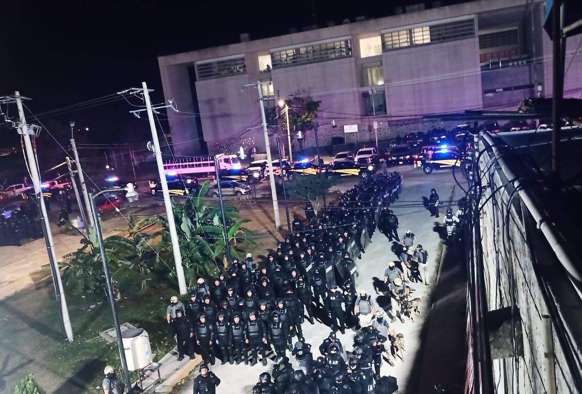 SSP y fuerzas federales realizan inspección en el Cereso de Mérida