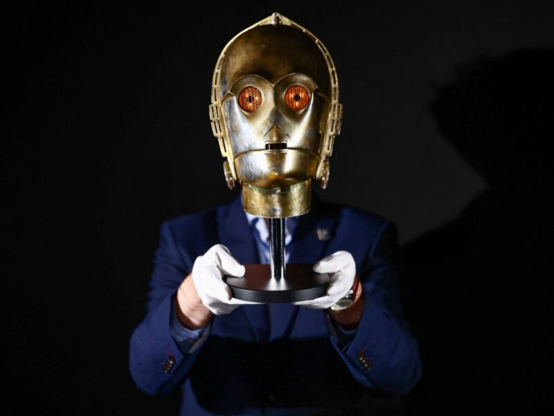 Piezas de Star Wars y Harry Potter lideran próxima subasta en Los Ángeles