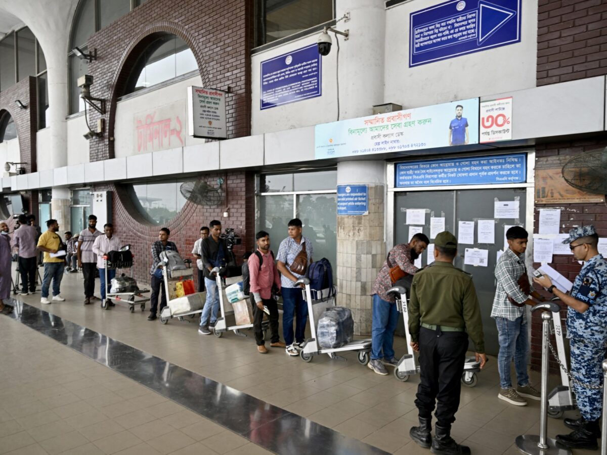 Evacúan a Mexicanos de medio oriente por conflicto bélico