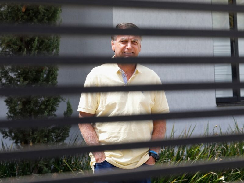 Corte Suprema de Brasil otorga prisión domiciliaria a Jair Bolsonaro por salud