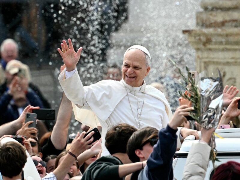 Papa León XIV condena la guerra en Domingo de Ramos y pide paz para Oriente Medio